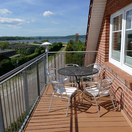 Haus Am Deich Feriendomizil Mit Balkon Apartman Baabe Kültér fotó