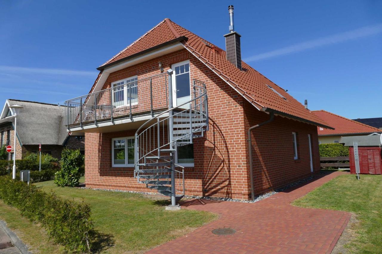 Haus Am Deich Feriendomizil Mit Balkon Apartman Baabe Kültér fotó