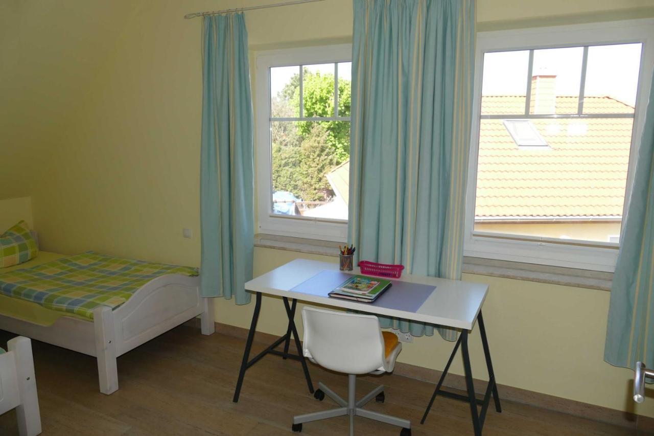 Haus Am Deich Feriendomizil Mit Balkon Apartman Baabe Kültér fotó