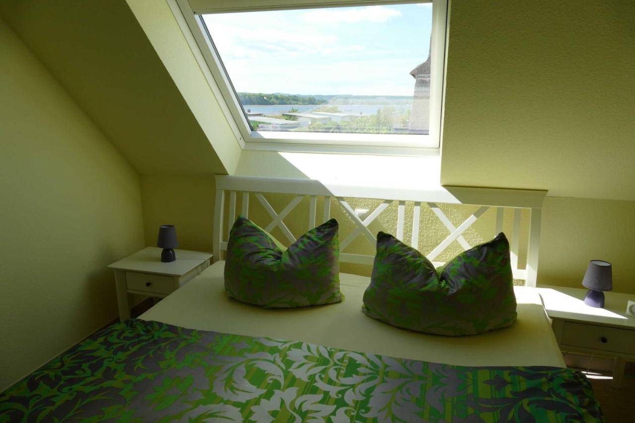 Haus Am Deich Feriendomizil Mit Balkon Apartman Baabe Kültér fotó